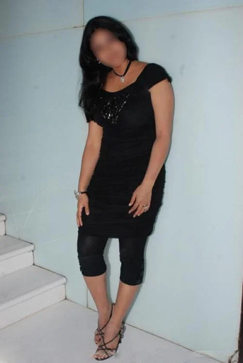 Call Girls Chandrasekharpur